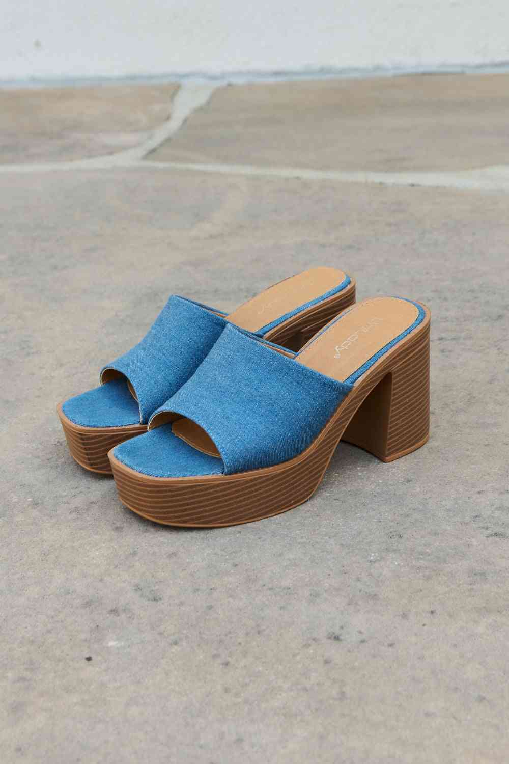 Weeboo Women's Shoes Essential Platform Heel Sandals
